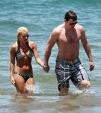 Elisha Cuthbert in new set of bikini candids from Hawaii